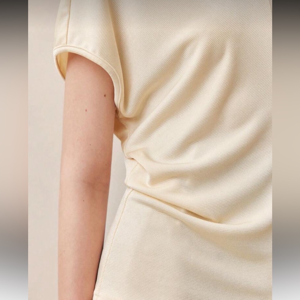 Cream ivory ruched top - Picture 5 of 7